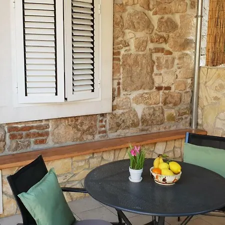 Klaric Apartment