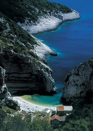 Klaric Lejlighed Vis